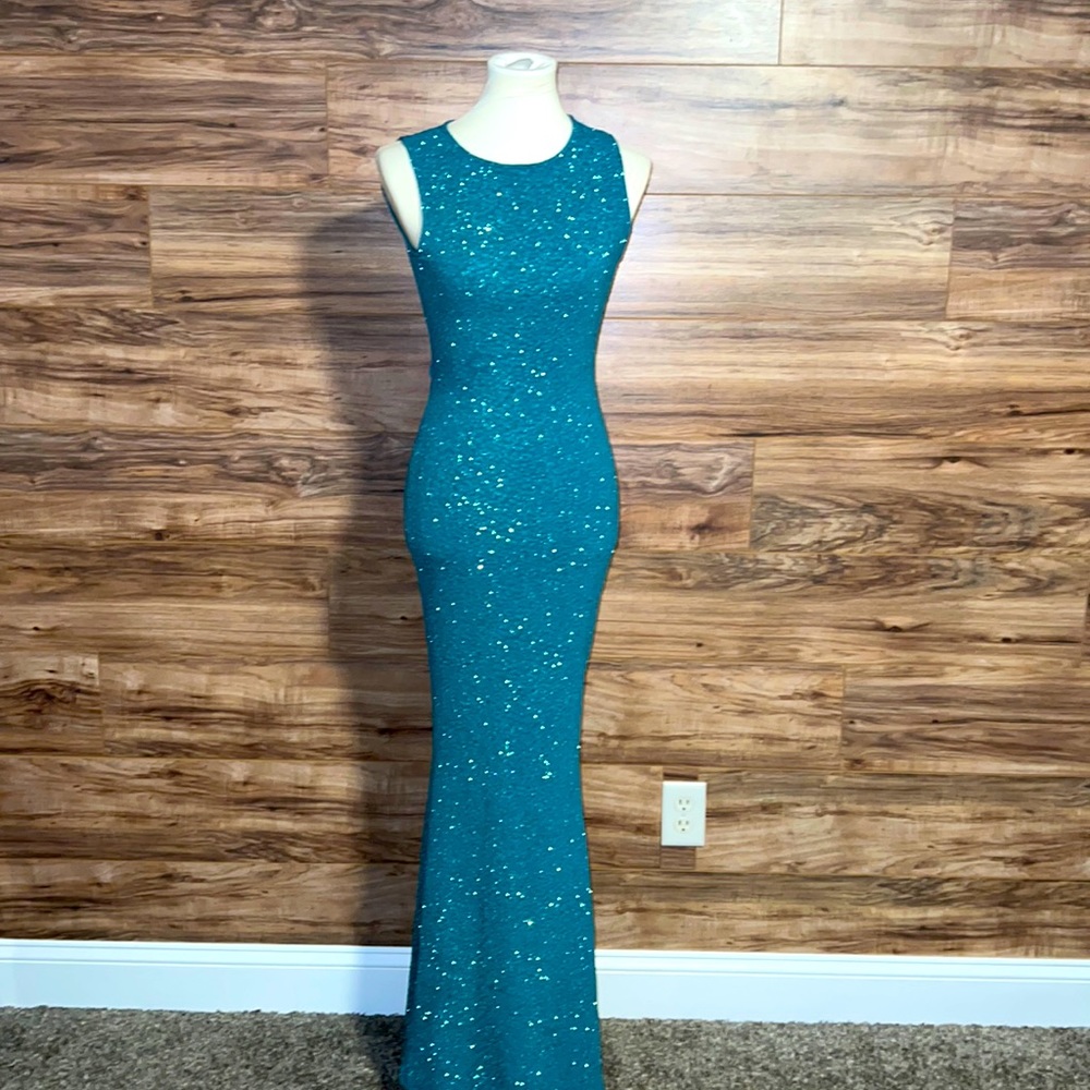Stunning turquoise glitter woman’s formal dress 👗 size 2/4